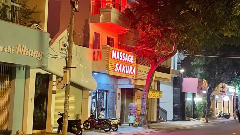 Exterior view of Sakura Massage in Nha Trang