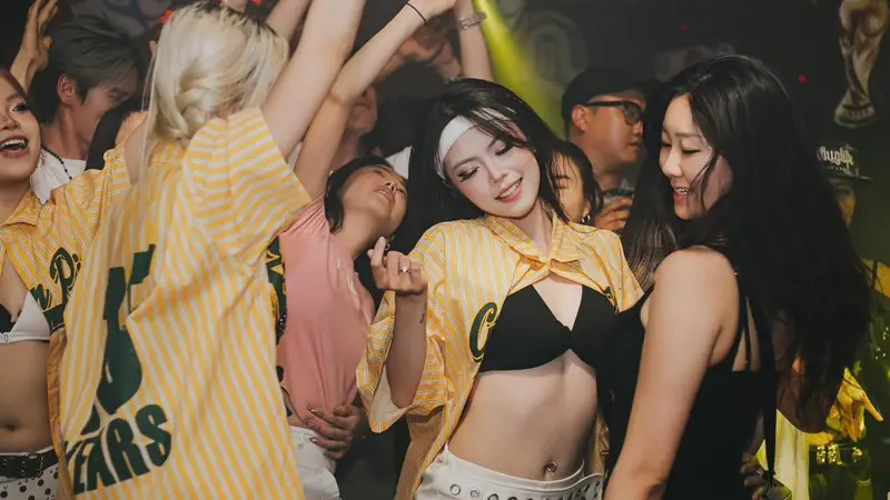 다낭 뉴 골든 파인 펍